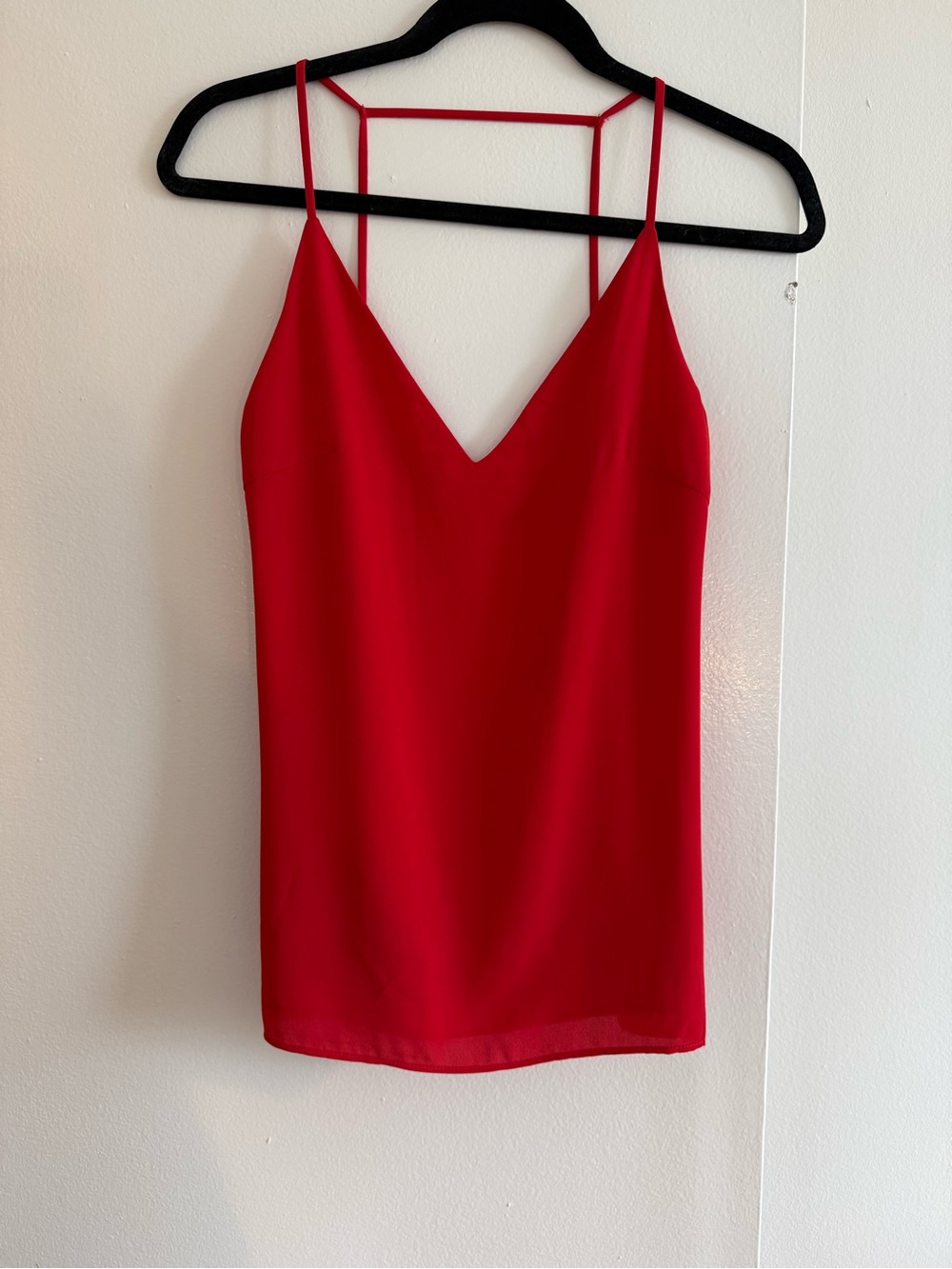 AQUA - Red, V-Neck Camisole; Size Small